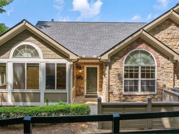 5336 Stone Village Cir NW #2, Kennesaw, GA 30152