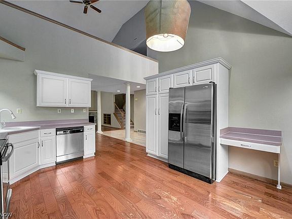 5th image of 22584 Melissa Ln