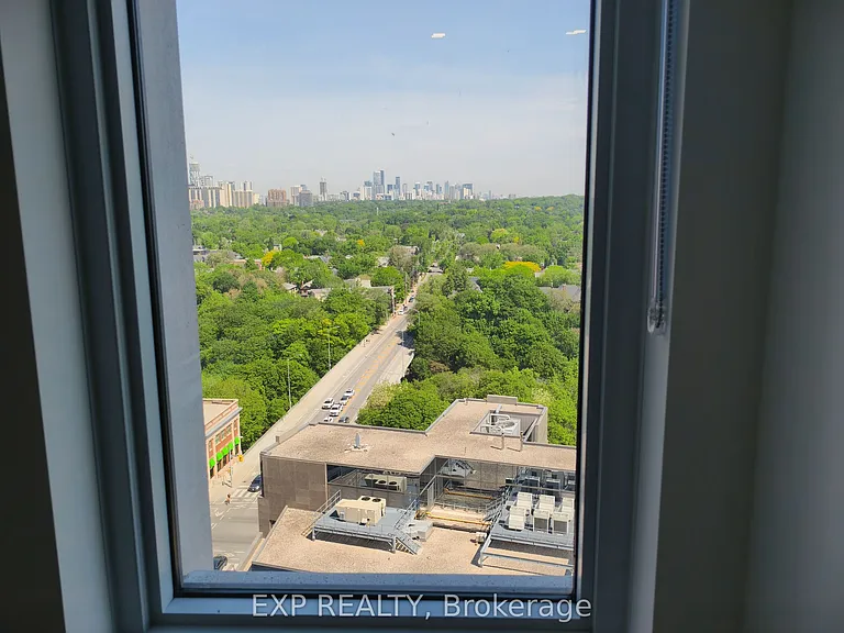 609 Sherbourne St #1704 — Photo 20