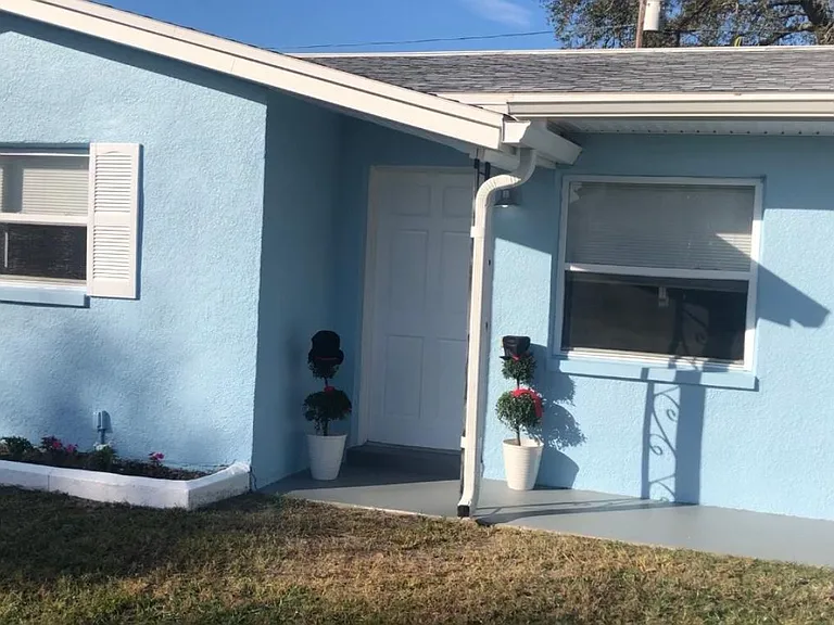 9354 Temple Ave — Photo 3