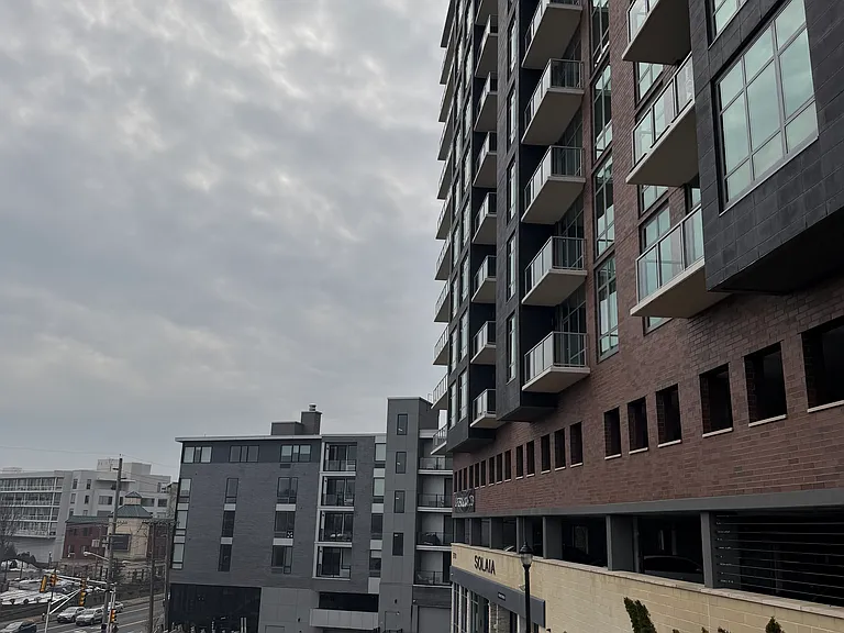 225 Saint Pauls Ave #17L — Photo 35
