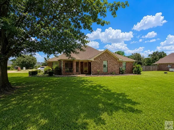 201 Heather Ln, Texarkana, TX 75501