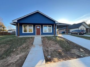 1230 S Travis Ave, Denison, TX 75021