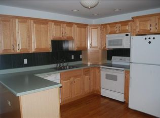 51 Sandalwood Ln, Rhinebeck, NY 12572