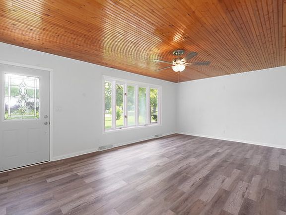2nd image of 23517 W Gagne Ln