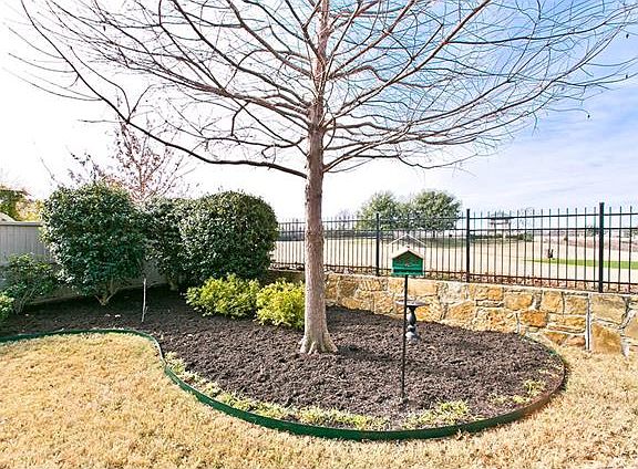 5th image of 1112 Forest Lake Cir