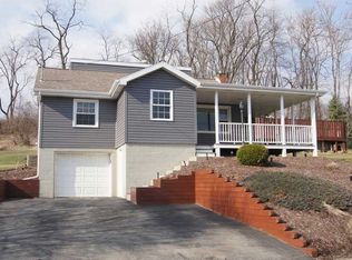 1019 Government Rd, Irwin, PA 15642