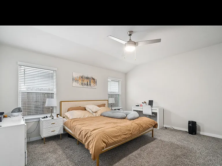 12817 Tokenhouse Ln — Photo 14