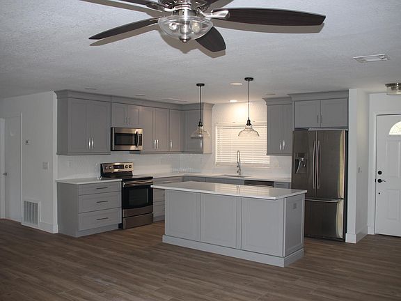 5th image of 111 Wheatland Ct
