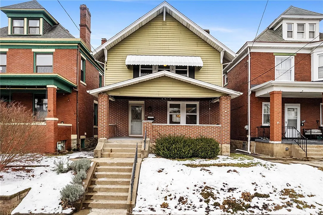 1611 Chislett St photo 1