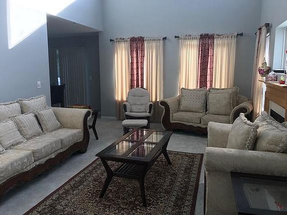 2nd image of 2039 Orchard Ln #2039
