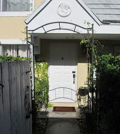 Townhouse Entrance