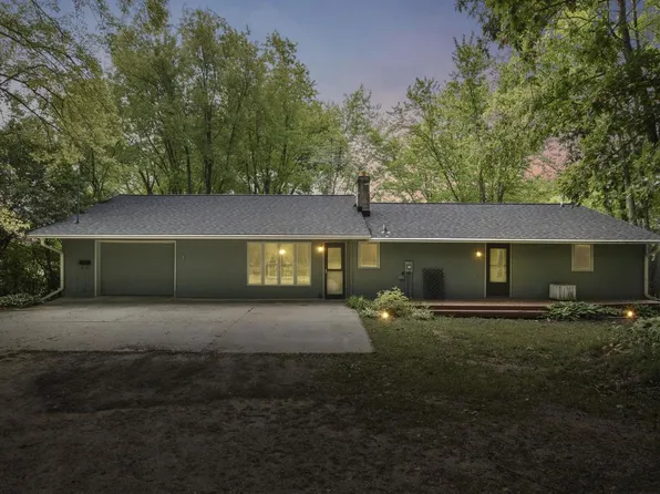 N3299 Highway 22, Poynette, WI 53955