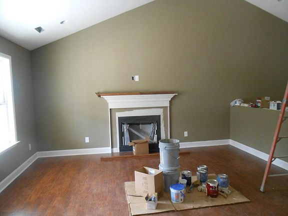 4th image of 1835 Short Leaf Ln
