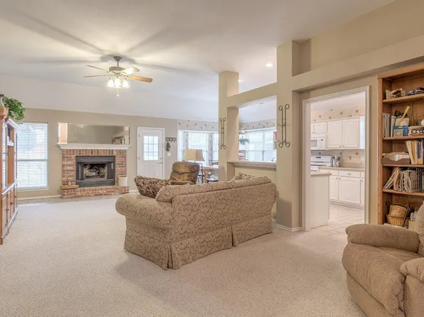 1205 S 133rd Ave E, Tulsa, OK 74108