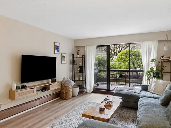 175 E 5th St #101, North Vancouver, BC V7L 1L3