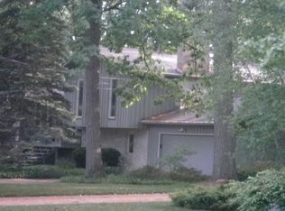 123 Guise Park Dr, Munroe Falls, OH