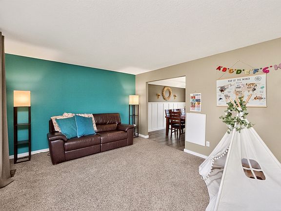 4th image of 4507 48th St