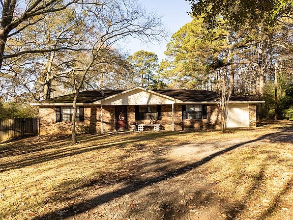 3rd image of 483 County Road 200