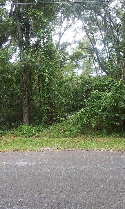 2nd image of 6416 N Goldenrain Cir