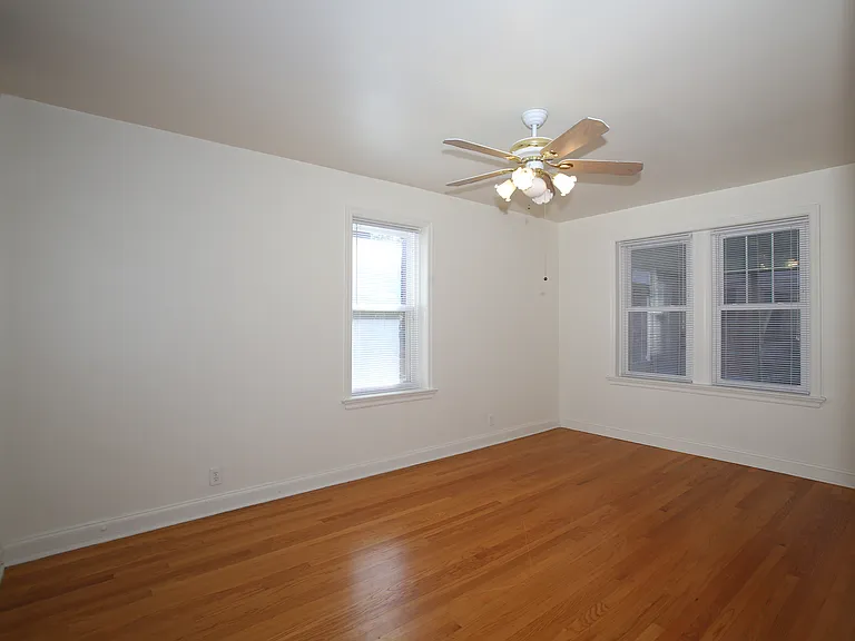 745 Westwood Dr #3 — Photo 8