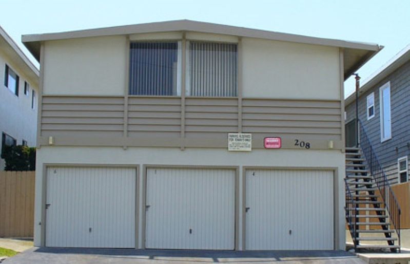 1st image of 208 Avenue H APT 7