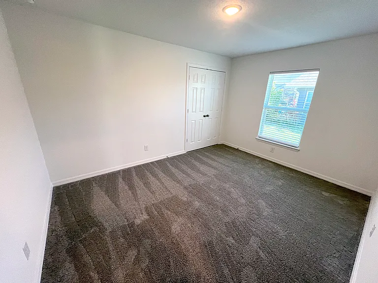 1510 SW 13th Ter — Photo 14