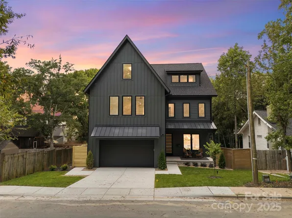 1613 Umstead St, Charlotte, NC 28205