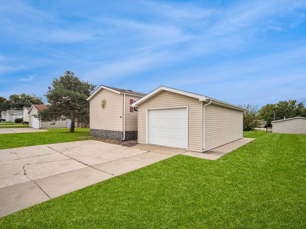 211 Ponderosa Ln