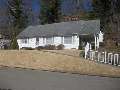 111 Grandview Ave, Elkins, WV, 26241
