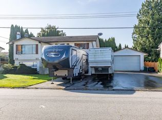 46494 Elliott Ave, Chilliwack, BC V2P 6L3