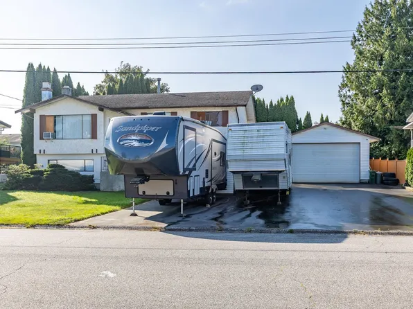 46494 Elliott Ave, Chilliwack, BC V2P 6L3
