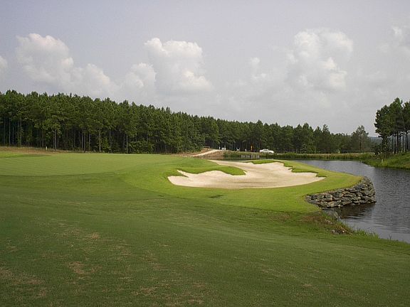 5th image of 355 Maderas Dr