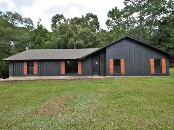 1008 Stones Way Dr, Pineville, LA 71360
