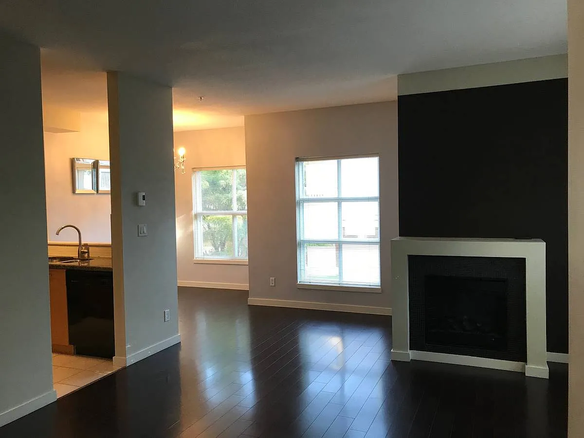 Building Photo - 4155 Central Blvd #214