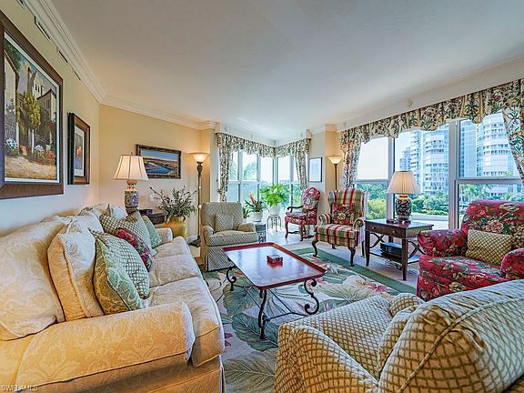 2nd image of 4451 Gulf Shore Blvd N APT 504