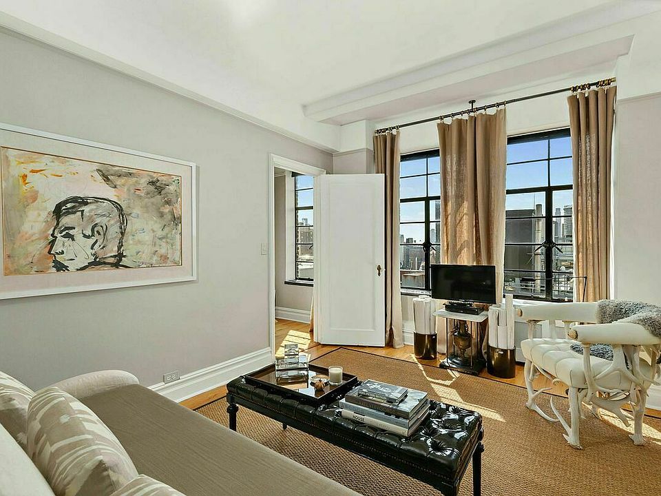 1st image of 1 University Pl APT 19C