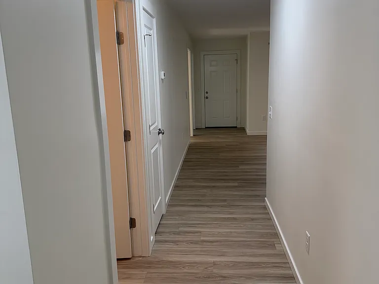 1219 Fountain Dr — Photo 17