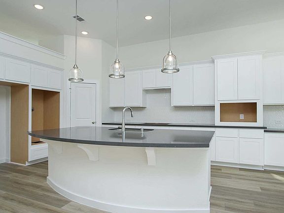 3rd image of 4110 Sage Glen Ln