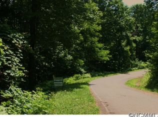 7 Wood Haven Ln, Black Mountain, NC 28711