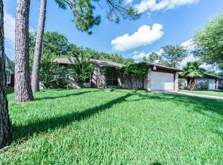 14002 Towne Way Dr, Sugar Land, TX 77498
