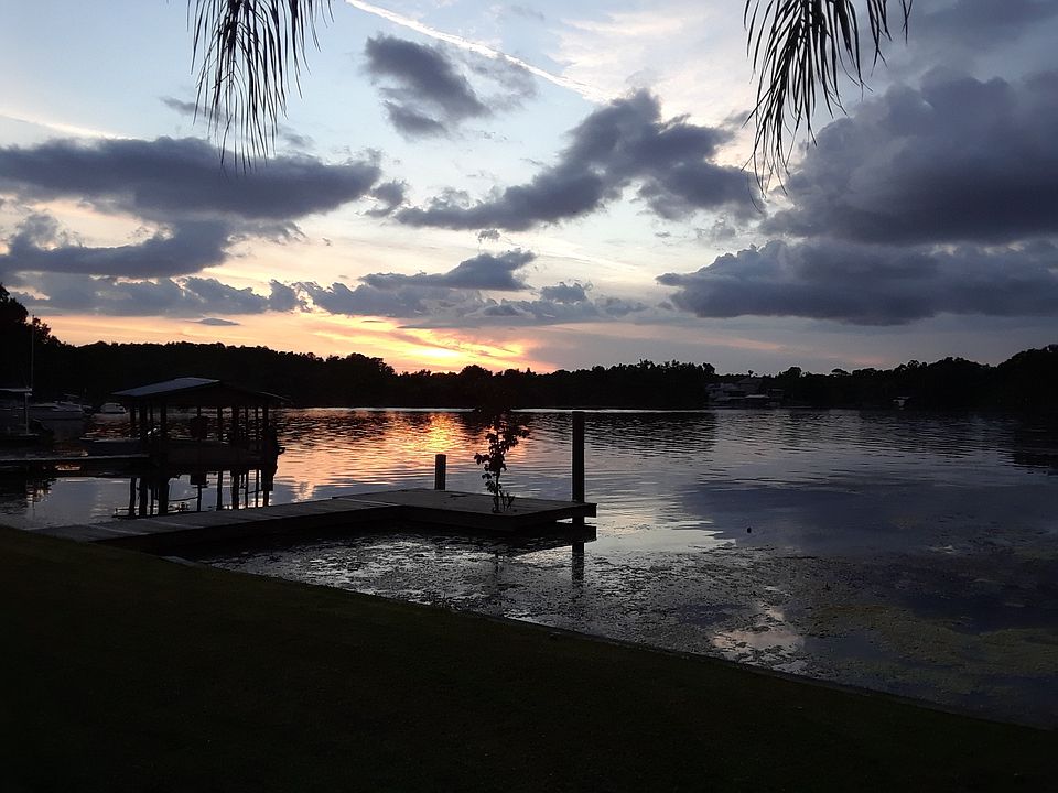 1st image of 21 Freshwater Dr