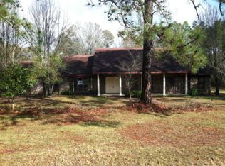 179 1st St E, Arabi, GA 31712