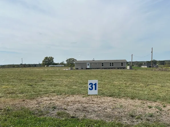 31 Wolf Bnd, East Bernstadt, KY 40729