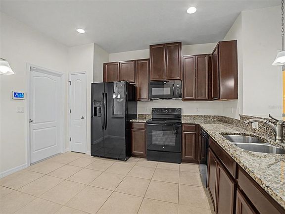 3rd image of 10942 VERAWOOD DRIVE