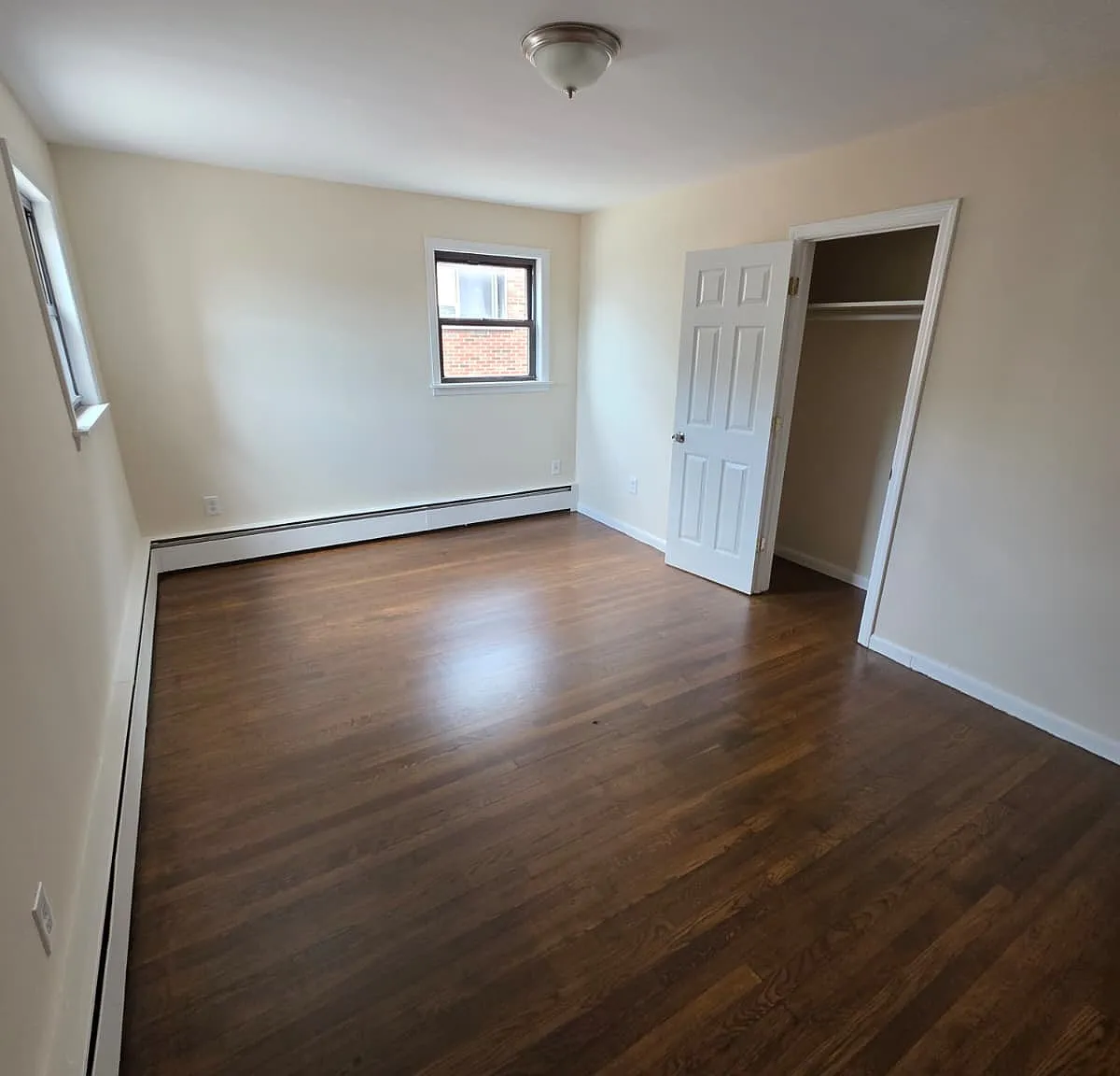 2 bed, 800 sqft, $2,495 — Photo 3