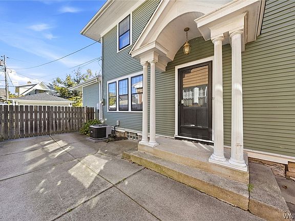 4th image of 41 Chatham Ave