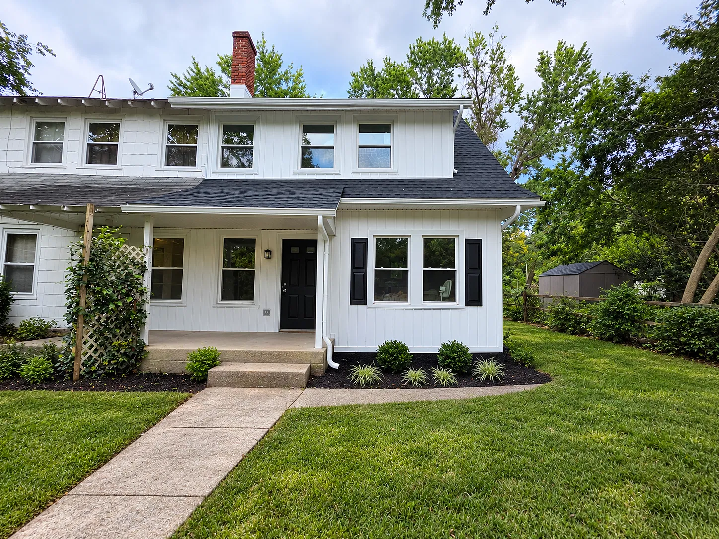 3 bed, 1144 sqft, $2,900 — Photo 1