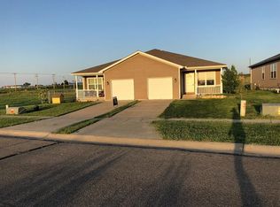 2121 Killdeer Rd, Junction City, KS 66441