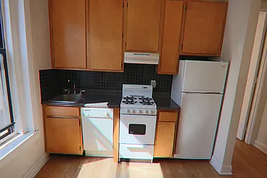 Rented by PMG Real Estate 